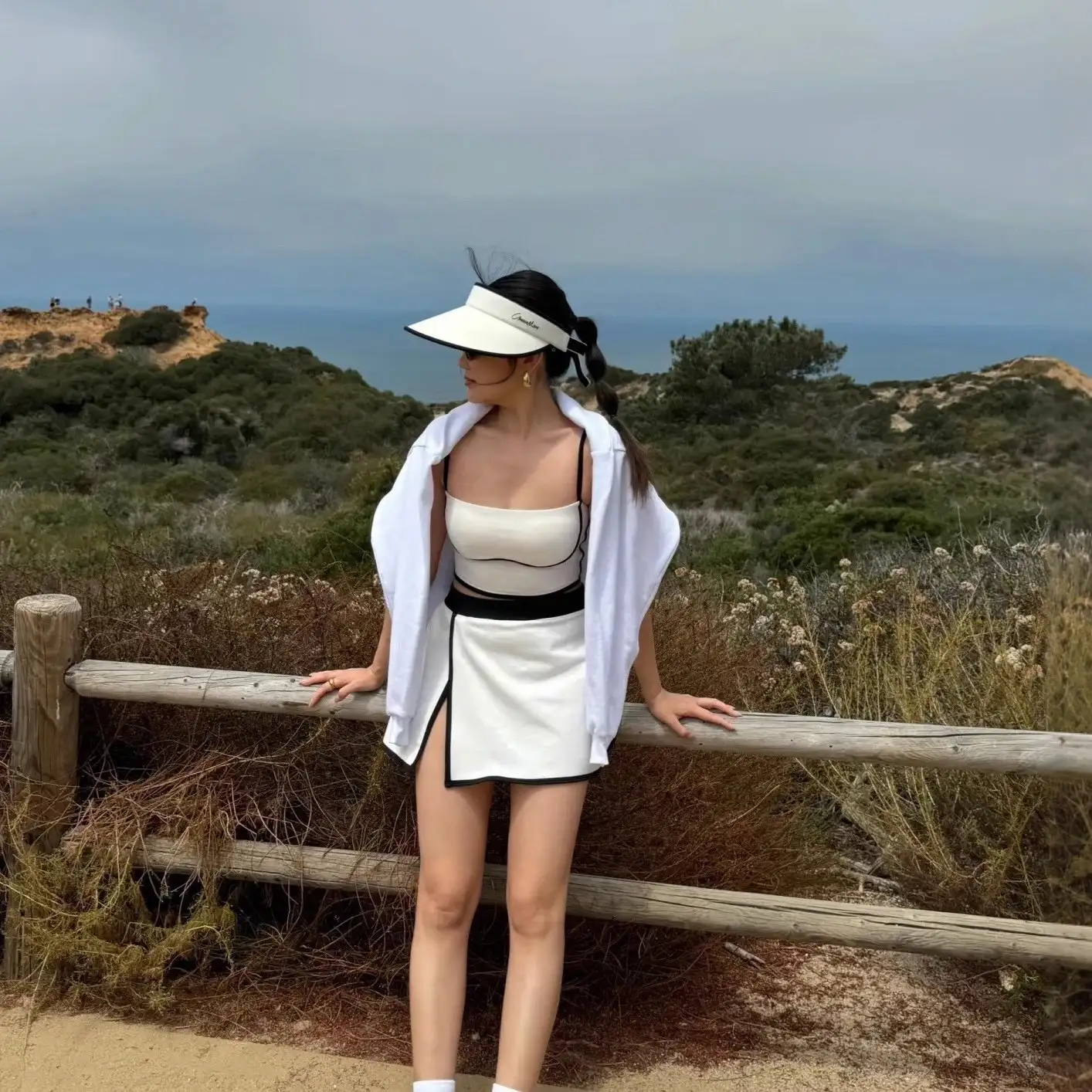 Alo Activewear [3 styles] 2
